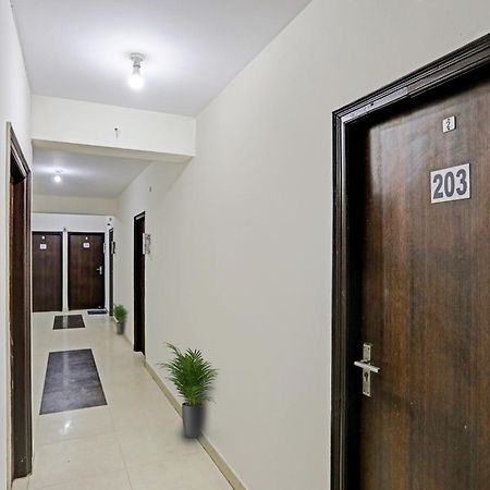 Hotel O Kalkaji Delhi 新德里 外观 照片