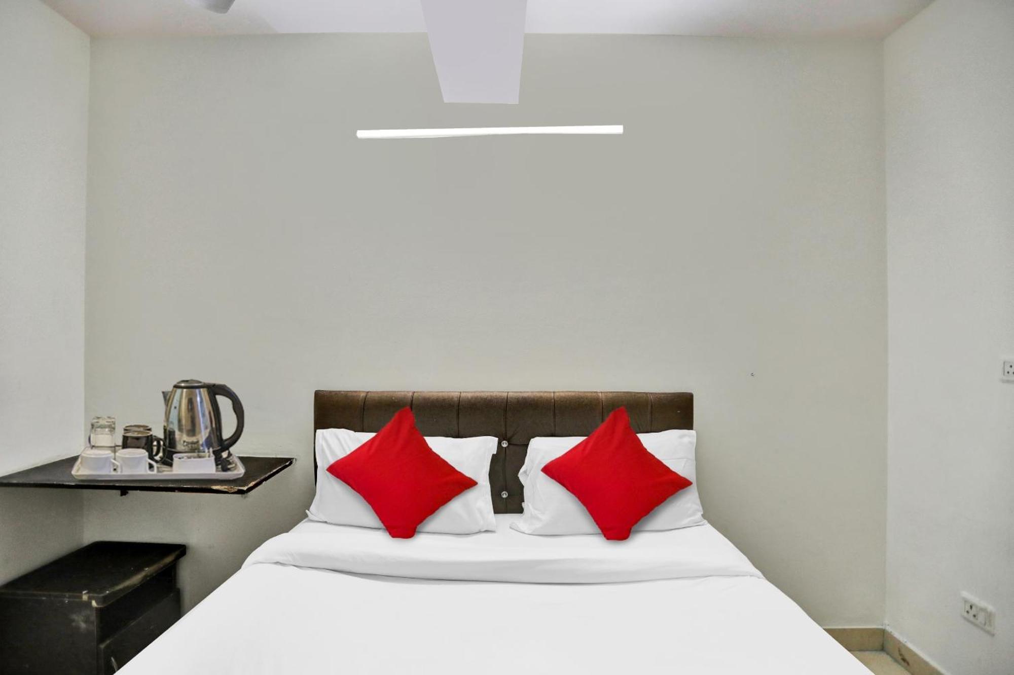 Hotel O Kalkaji Delhi 新德里 外观 照片