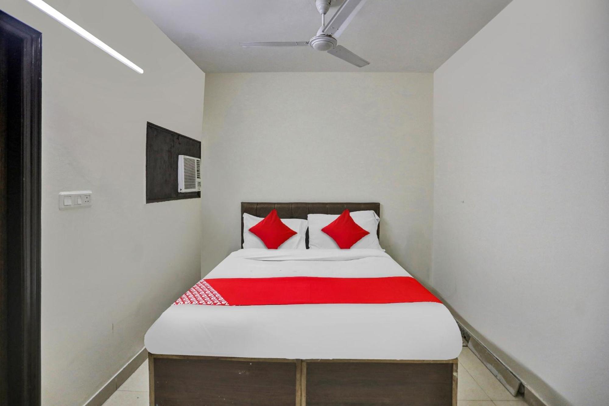 Hotel O Kalkaji Delhi 新德里 外观 照片
