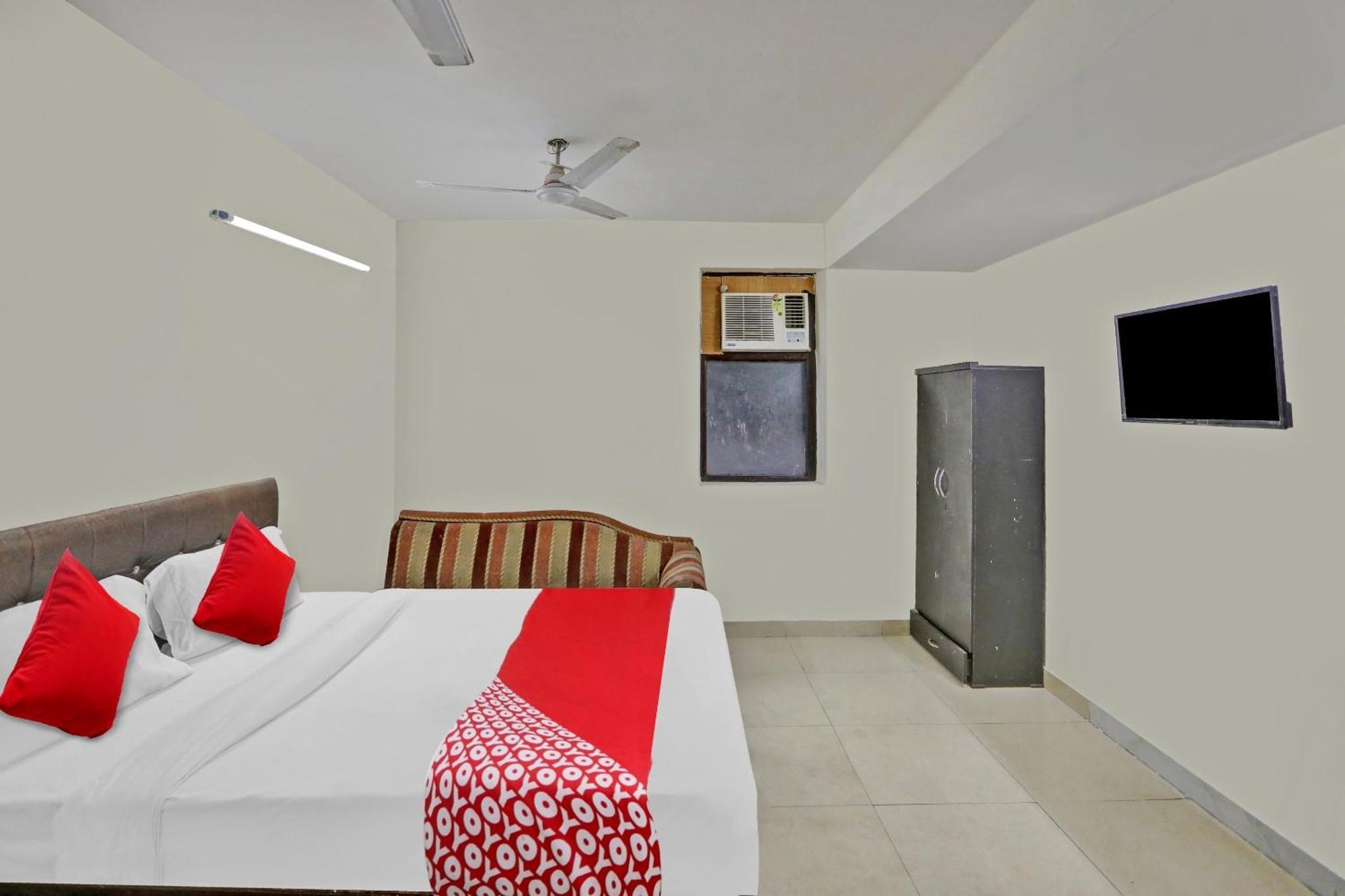 Hotel O Kalkaji Delhi 新德里 外观 照片